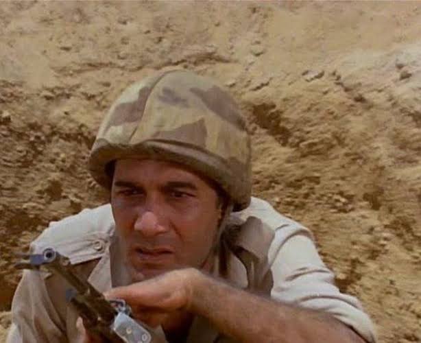 فيلم الرصاصة لا تزال في جيبي